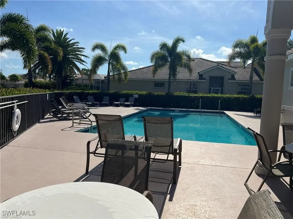 6520 Castlelawn Place Naples FL 34113