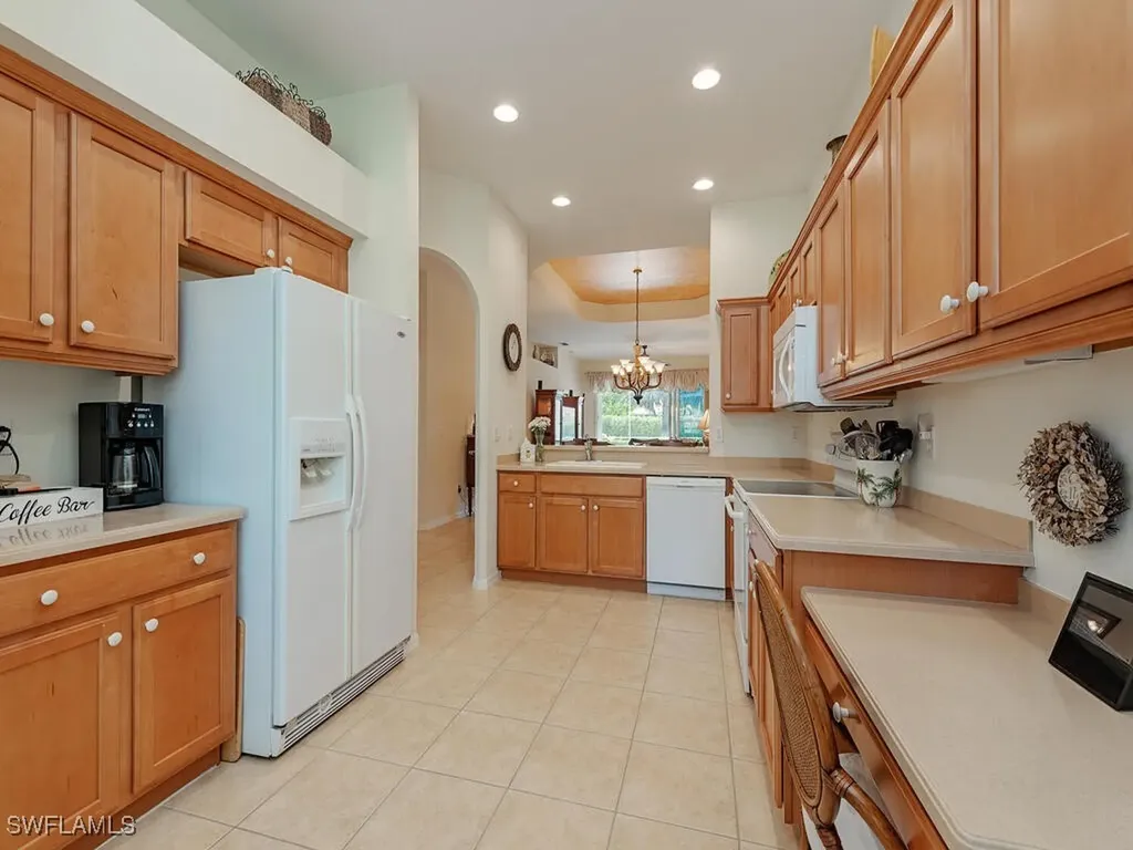 6520 Castlelawn Place Naples FL 34113