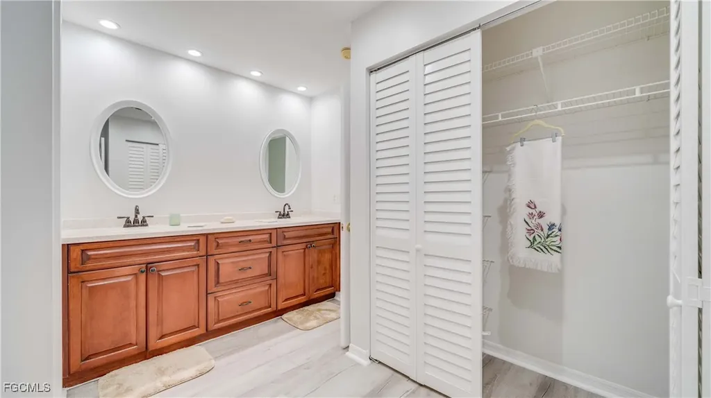 5510 SW 4th Place Cape Coral FL 33914