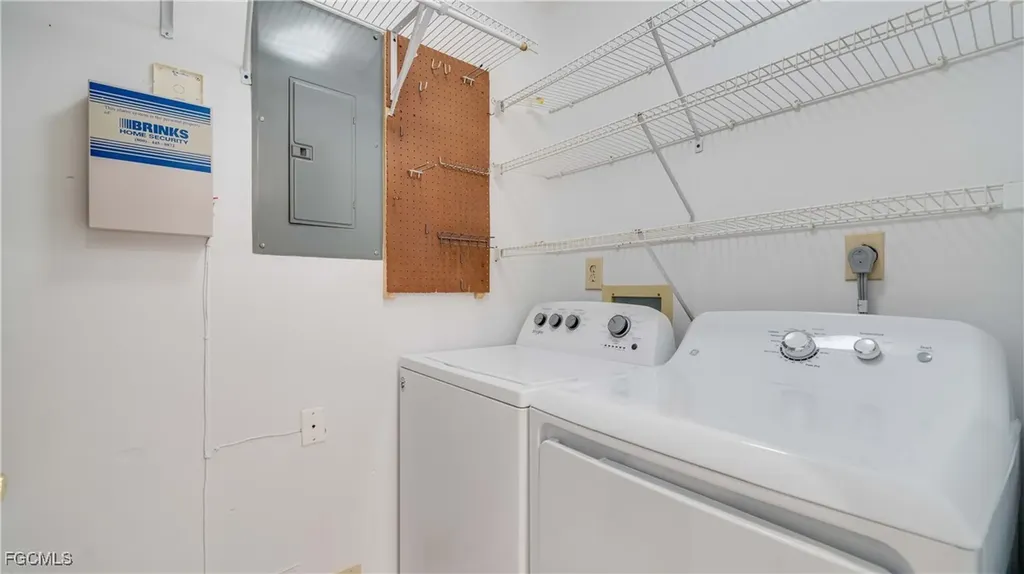 5510 SW 4th Place Cape Coral FL 33914