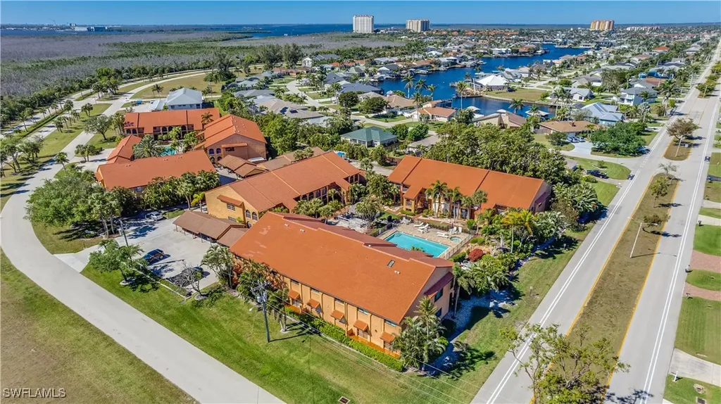 5510 SW 4th Place Cape Coral FL 33914