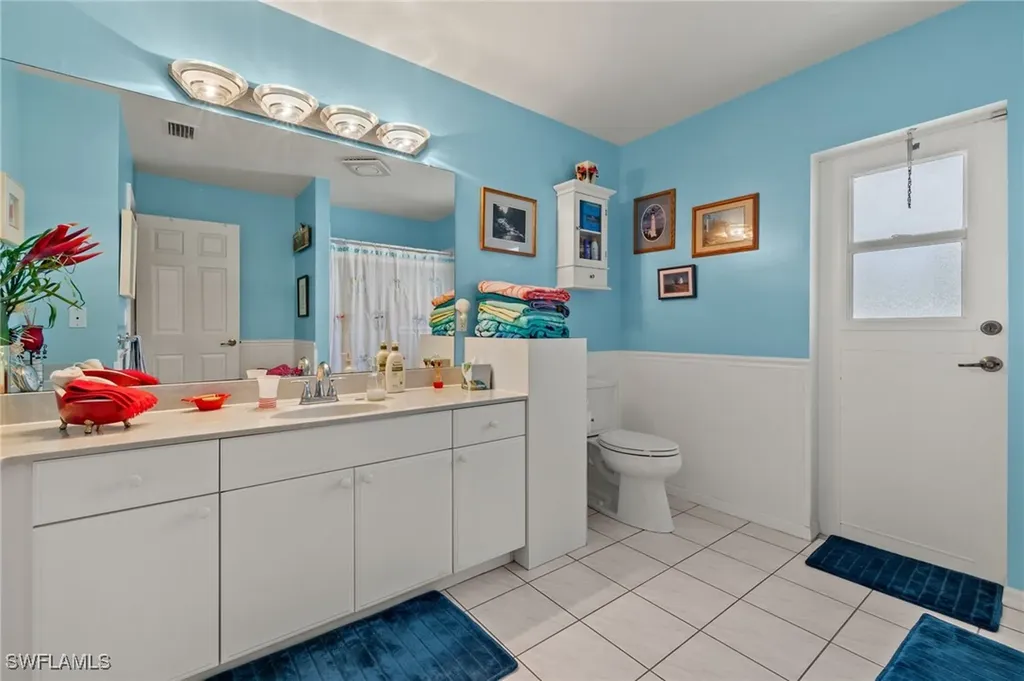 6029 Higgins Avenue Fort Myers FL 33905