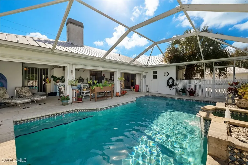 6029 Higgins Avenue Fort Myers FL 33905