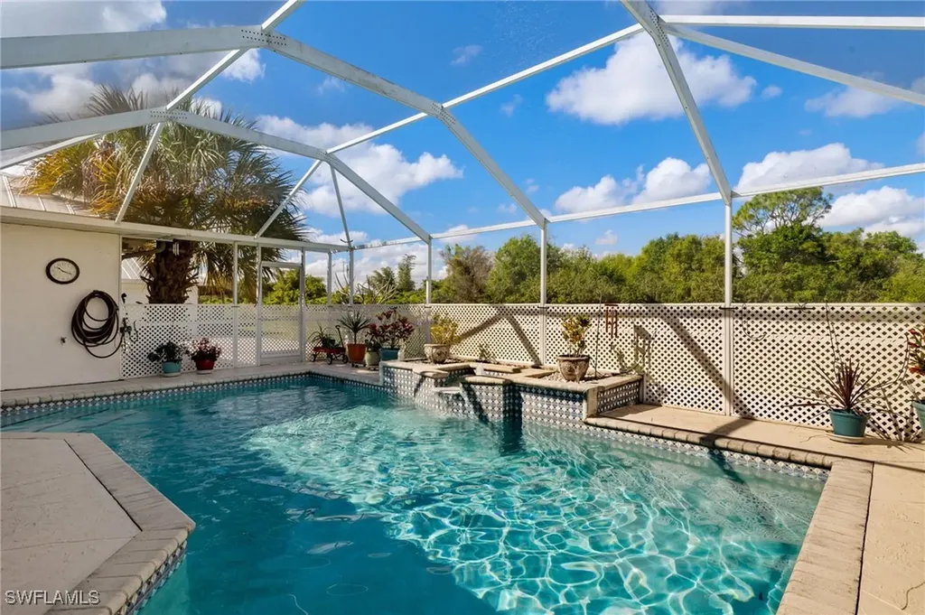 6029 Higgins Avenue Fort Myers FL 33905