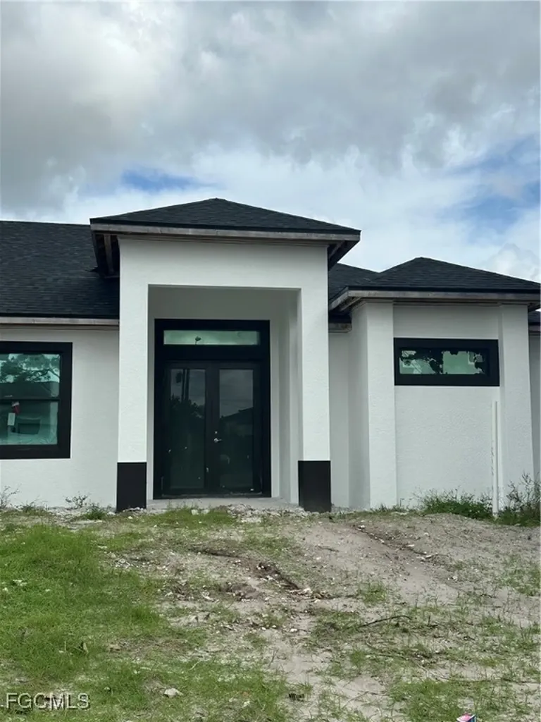 703 Coolidge Avenue Lehigh Acres FL 33936