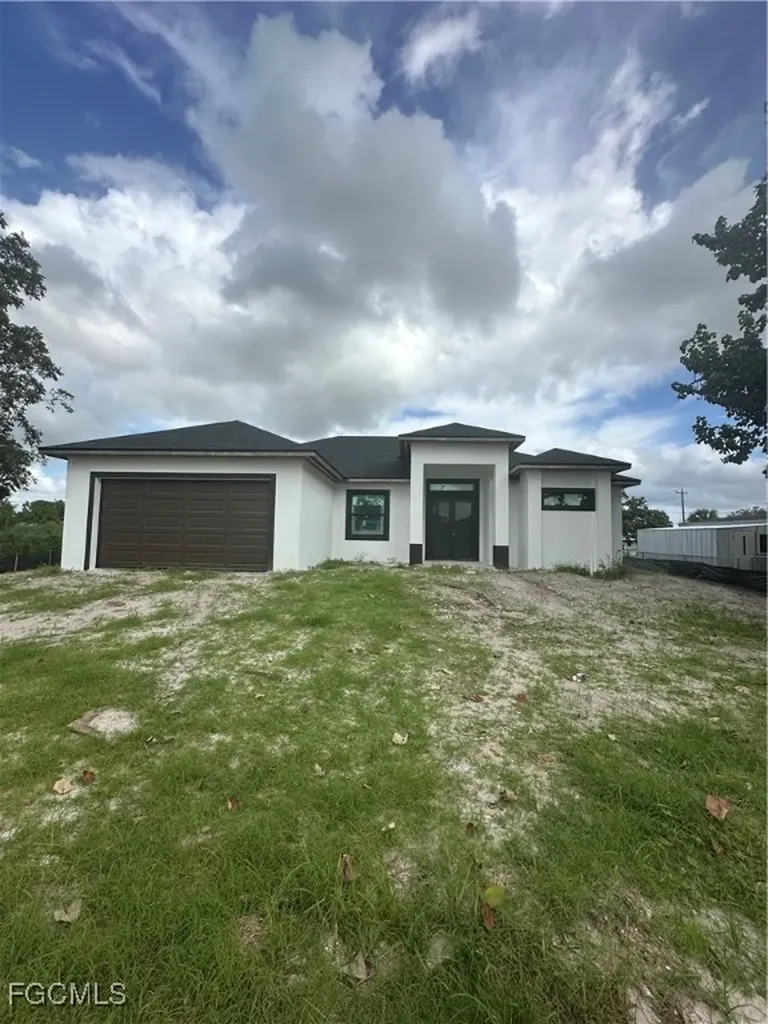 703 Coolidge Avenue Lehigh Acres FL 33936