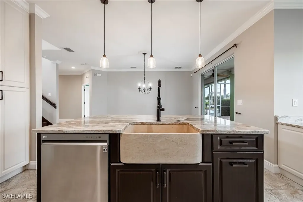 2534 Verdmont Court Cape Coral FL 33991