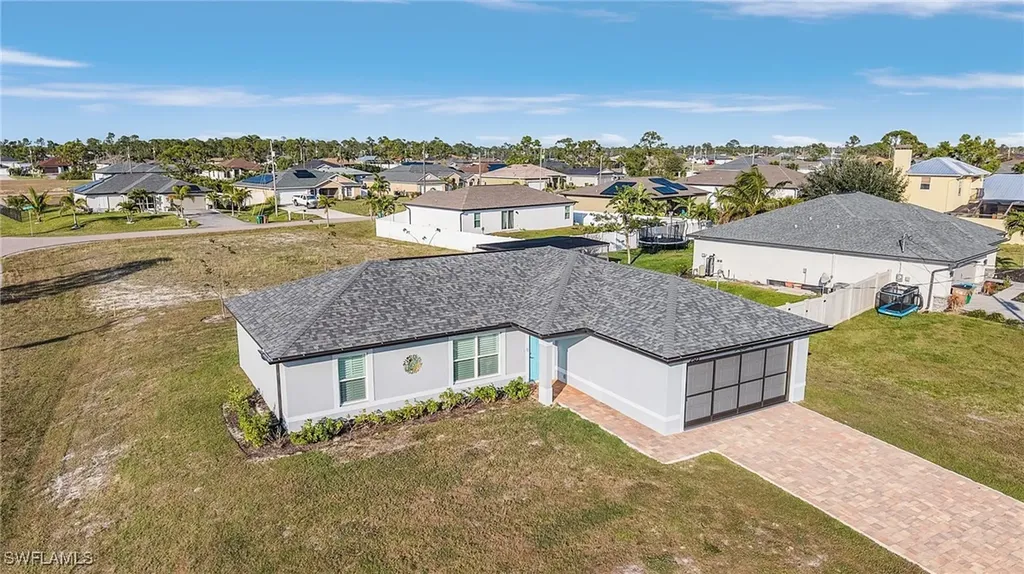 2523 NW 27th Terrace Cape Coral FL 33993