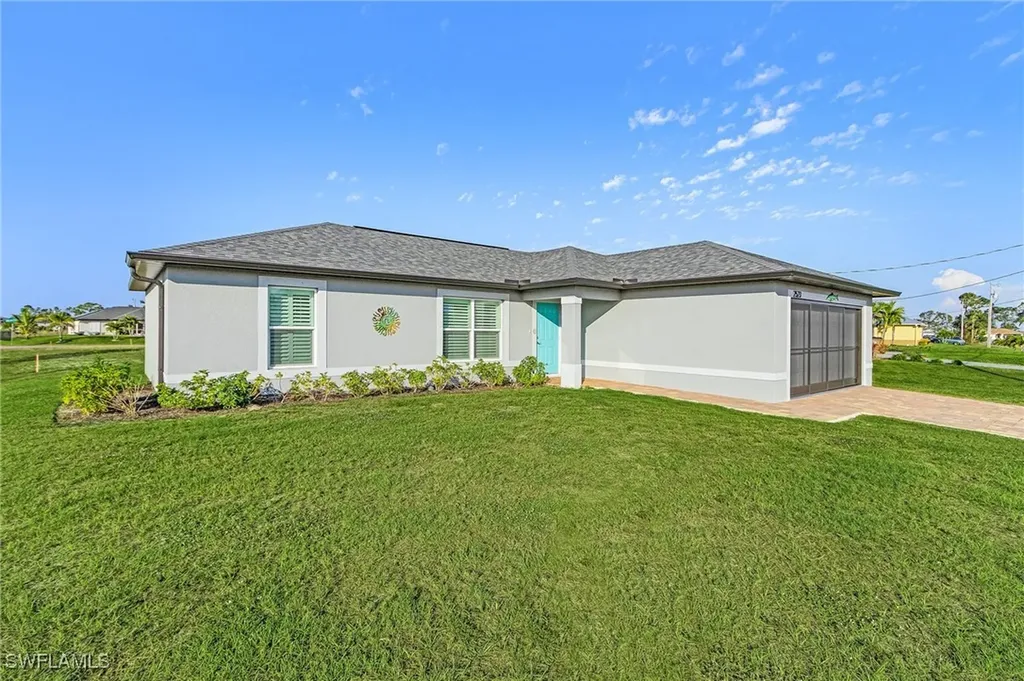 2523 NW 27th Terrace Cape Coral FL 33993