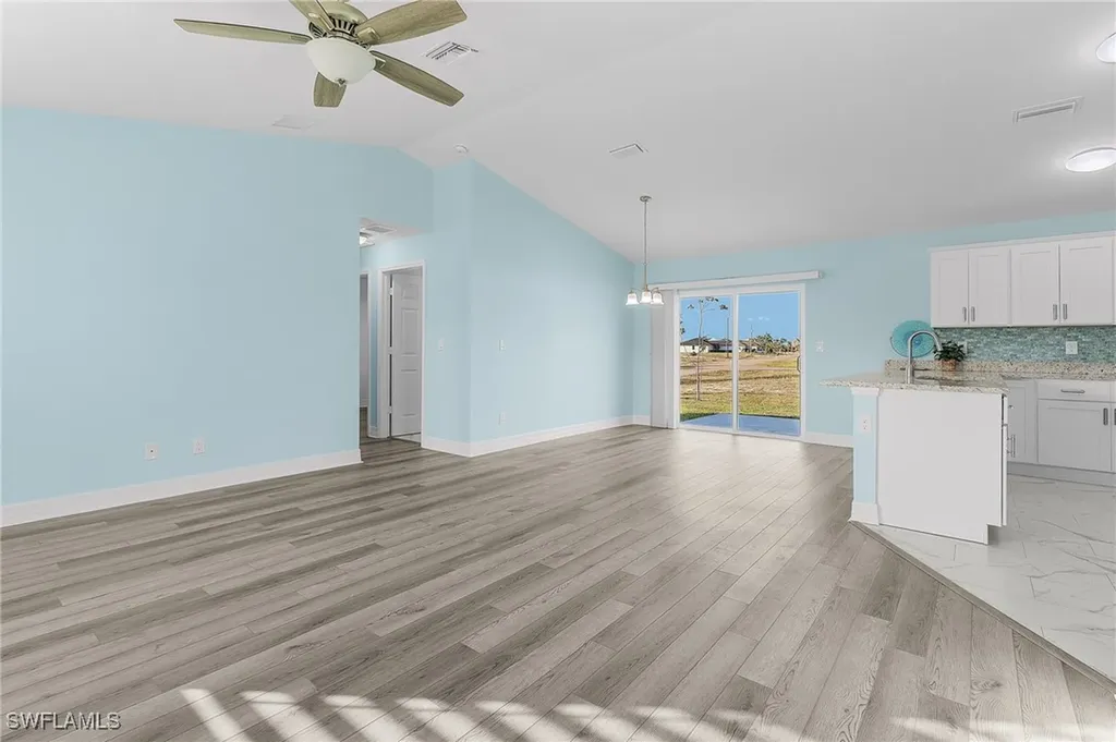 2523 NW 27th Terrace Cape Coral FL 33993