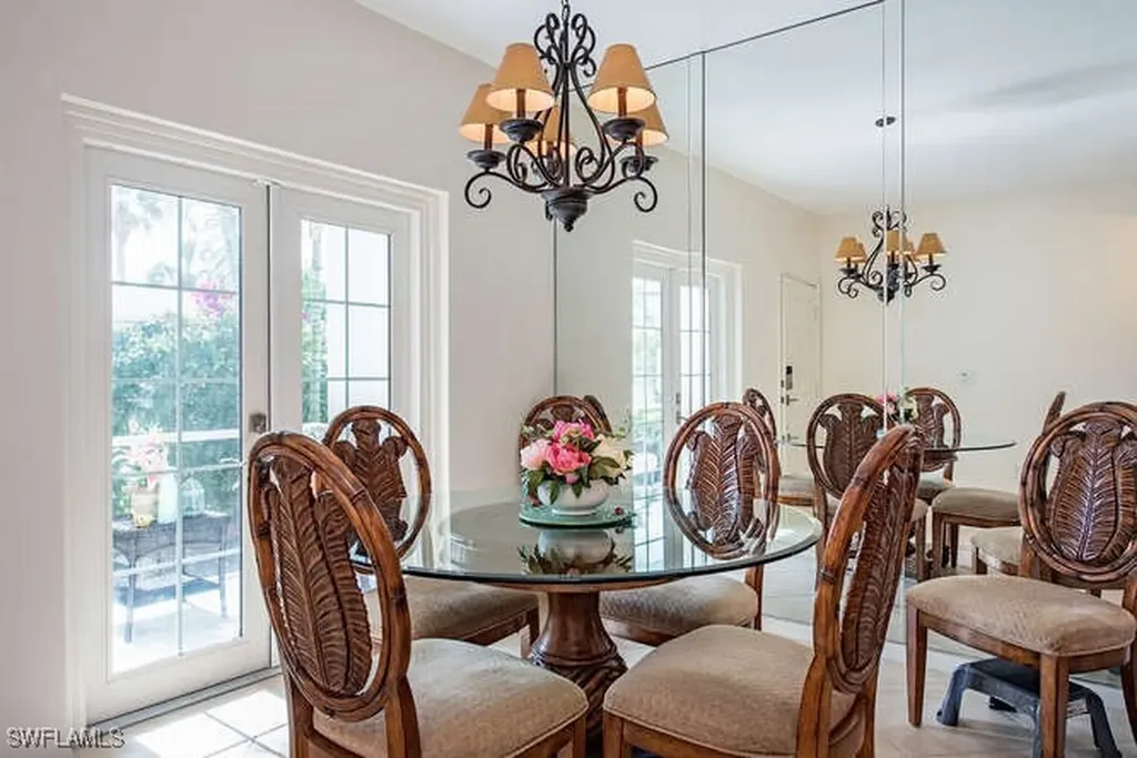 853 Tanbark Drive Naples FL 34108