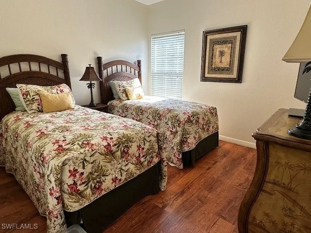 853 Tanbark Drive Naples FL 34108