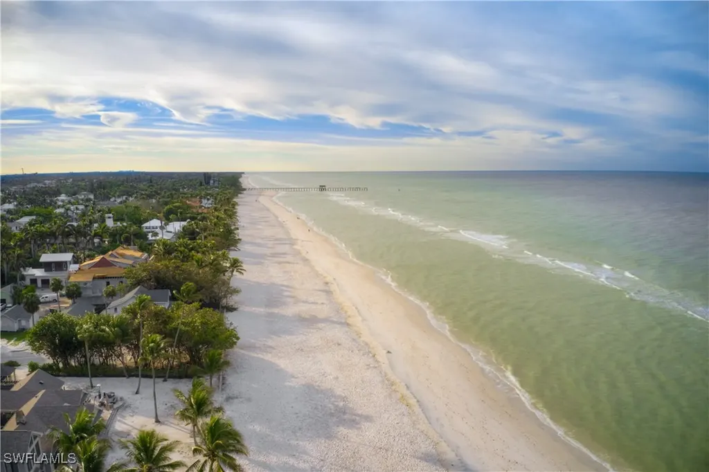 655 8th Avenue S Naples FL 34102