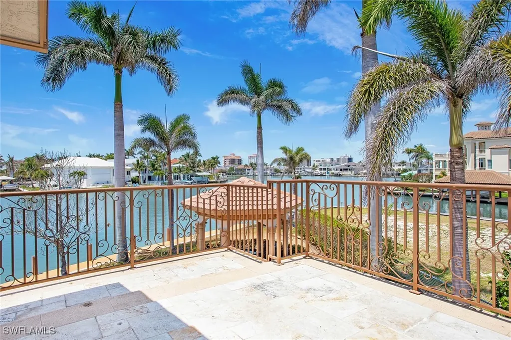 342 Germain Avenue Naples FL 34108