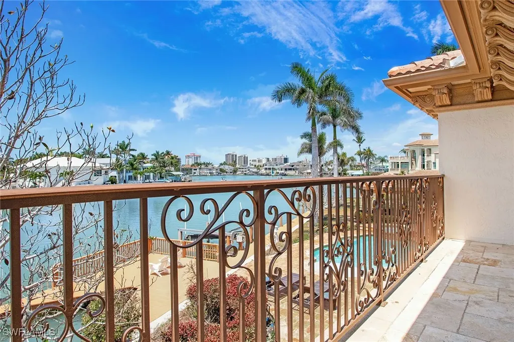 342 Germain Avenue Naples FL 34108