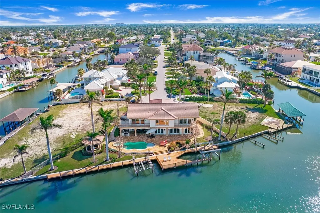 342 Germain Avenue Naples FL 34108