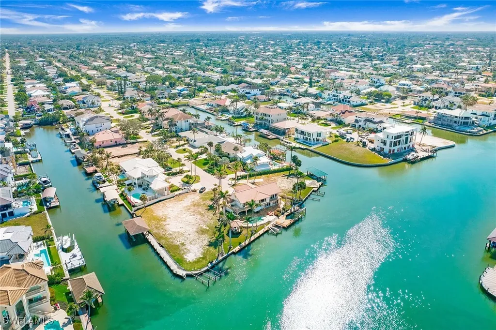 342 Germain Avenue Naples FL 34108