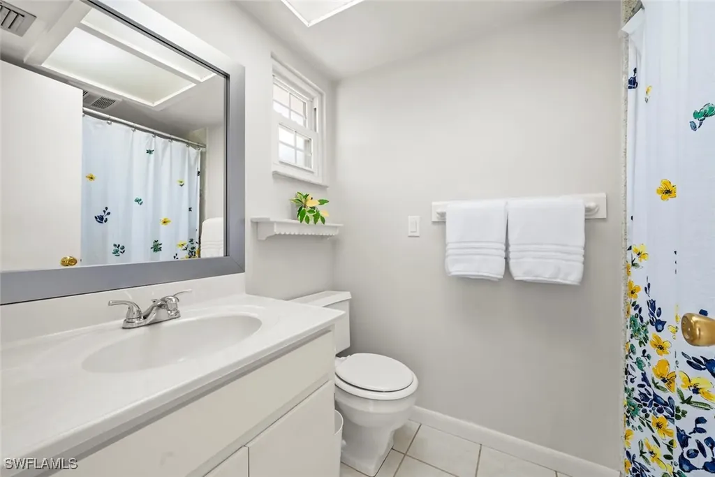 490 Marian Road Sanibel FL 33957
