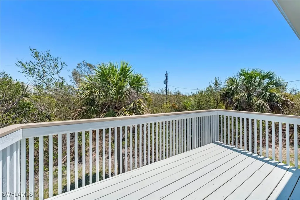 490 Marian Road Sanibel FL 33957