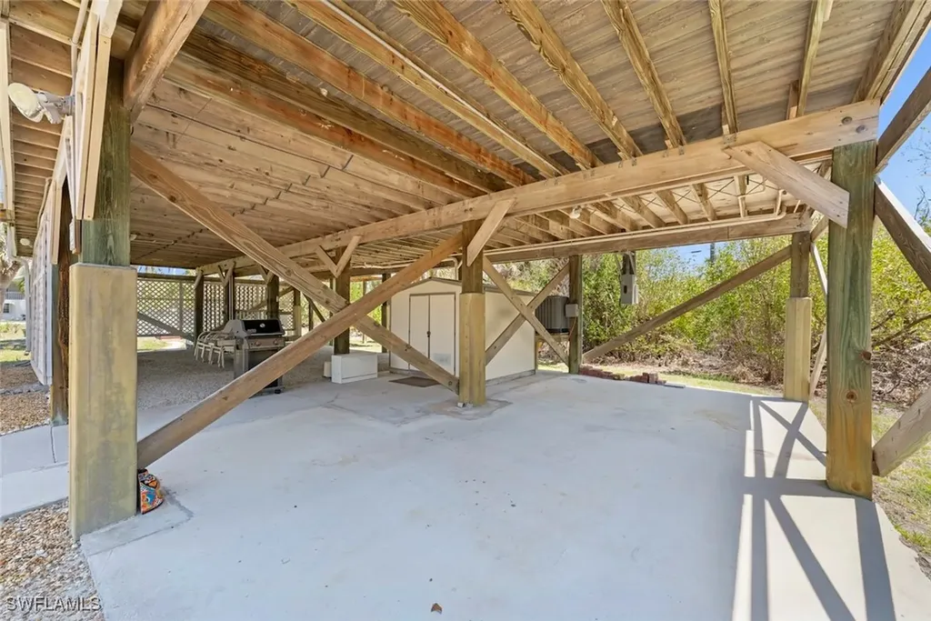 490 Marian Road Sanibel FL 33957