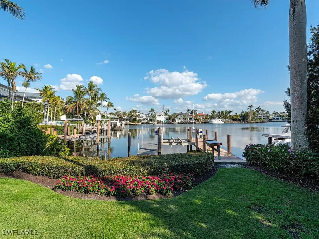 Naples FL 34102