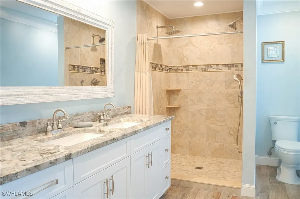 25335 Pinson Drive Bonita Springs FL 34135