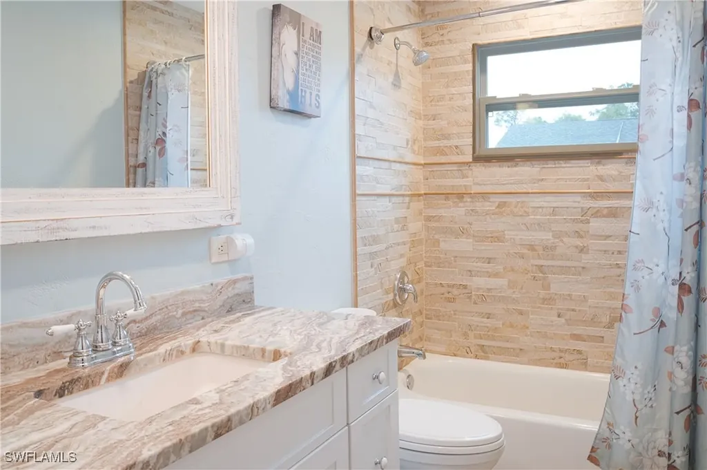 25335 Pinson Drive Bonita Springs FL 34135