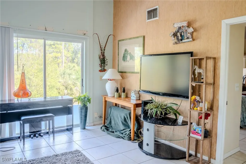 25335 Pinson Drive Bonita Springs FL 34135