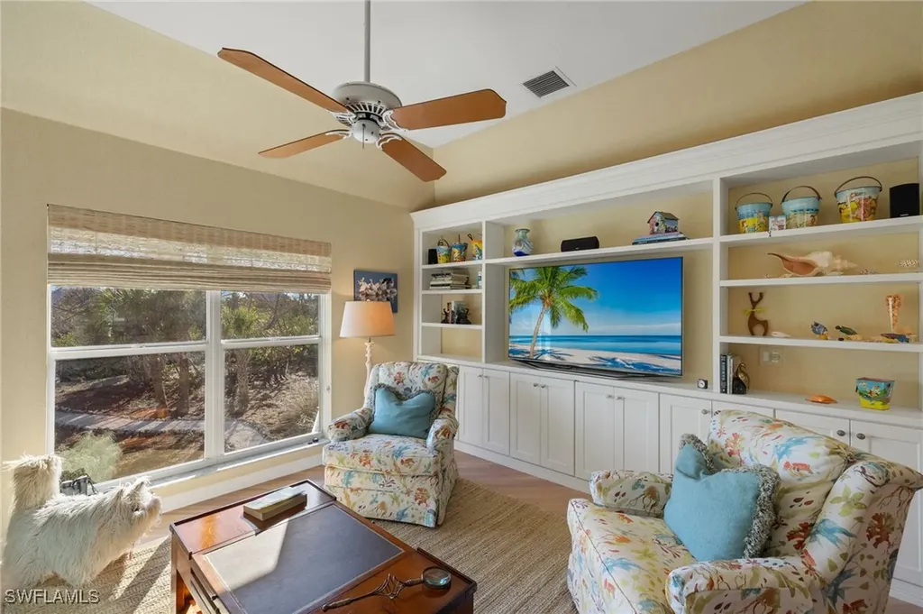 252 Daniel Drive Sanibel FL 33957