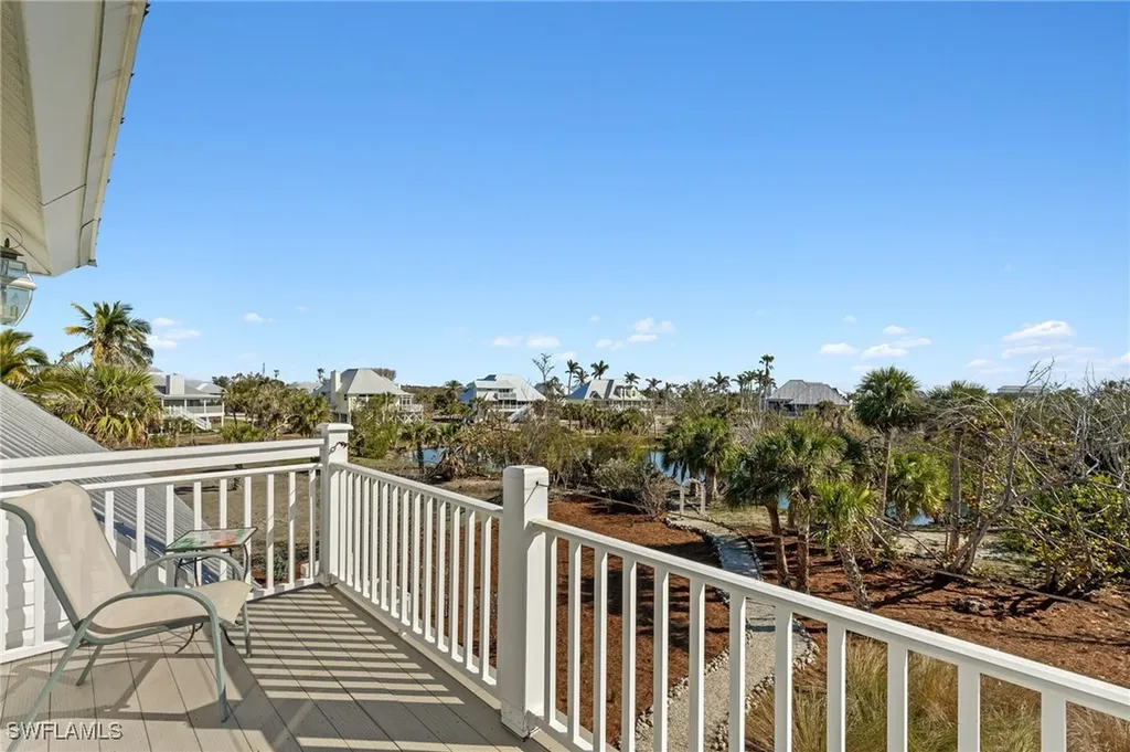 252 Daniel Drive Sanibel FL 33957