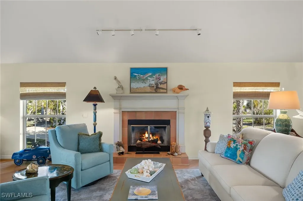 252 Daniel Drive Sanibel FL 33957