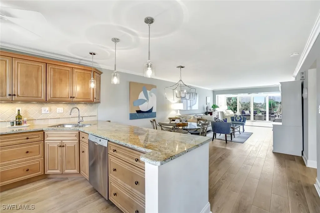 4200 Belair Lane Naples FL 34103