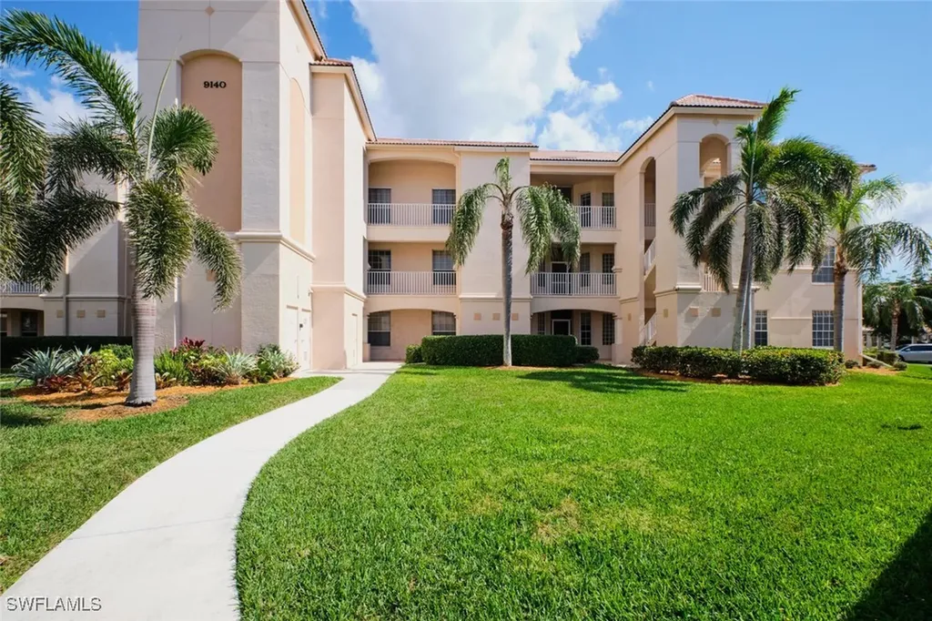 9140 Southmont Cove Fort Myers FL 33908