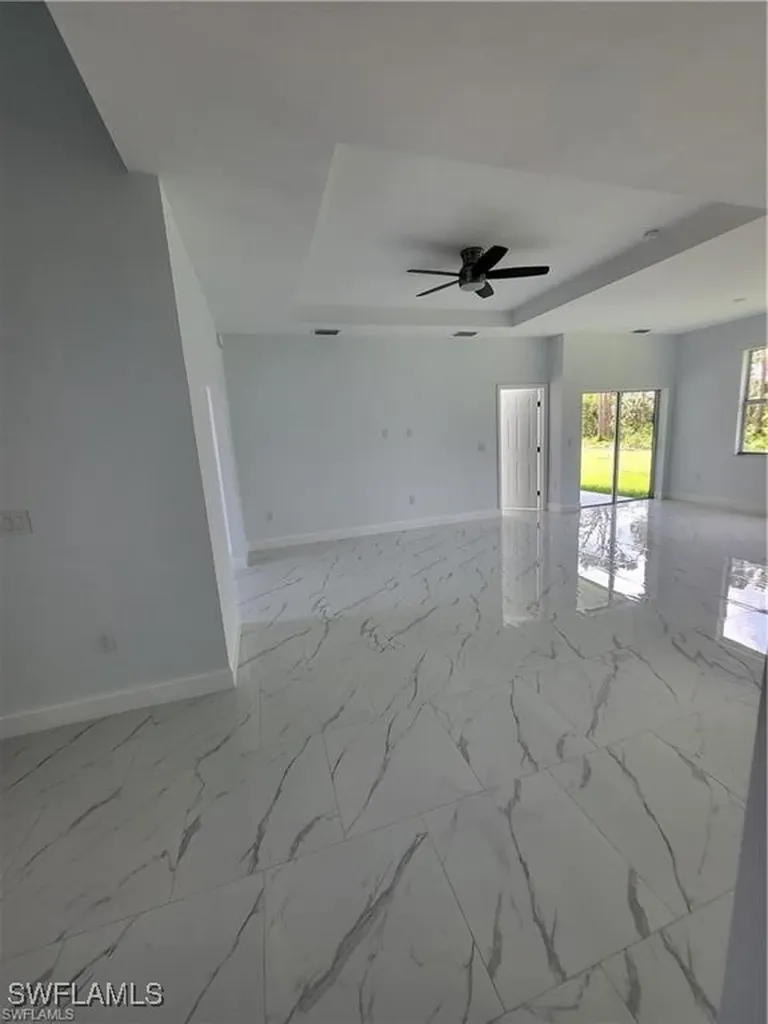 2815 Van Buren Parkway Cape Coral FL 33993