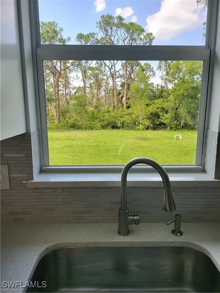 2815 Van Buren Parkway Cape Coral FL 33993