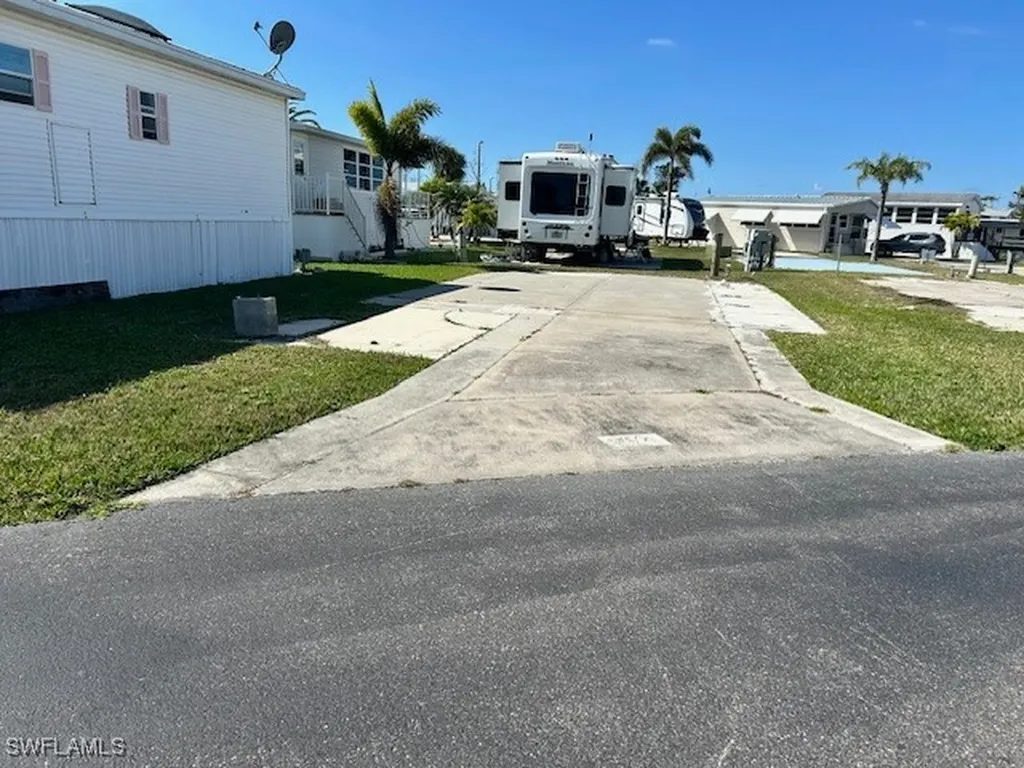 19681 Summerlin Road C-359 Fort Myers FL 33908