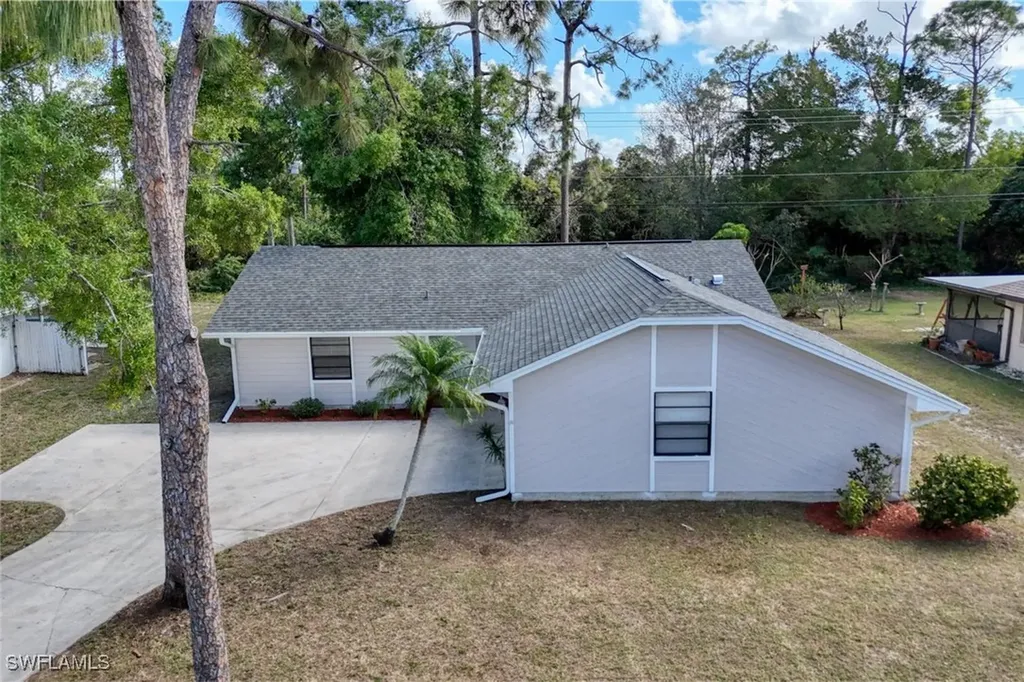 8826 Fordham Street Fort Myers FL 33907
