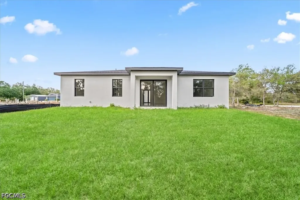 2914 67th Street W Lehigh Acres FL 33971