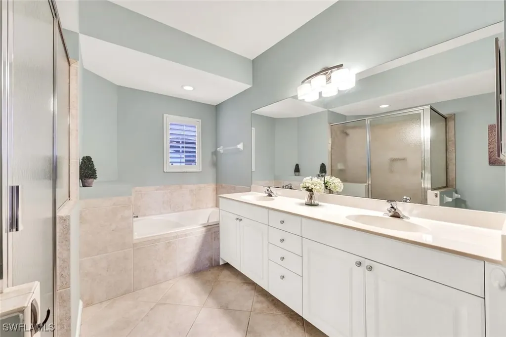 9251 Palmetto Ridge Drive Estero FL 34135