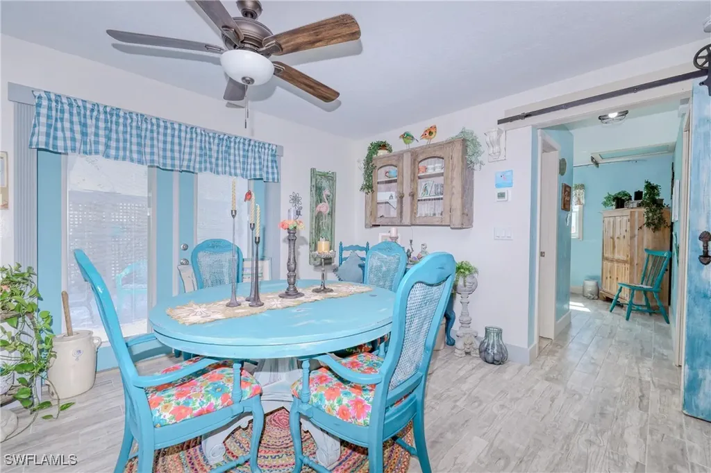 220 Hurricane Lane Sanibel FL 33957