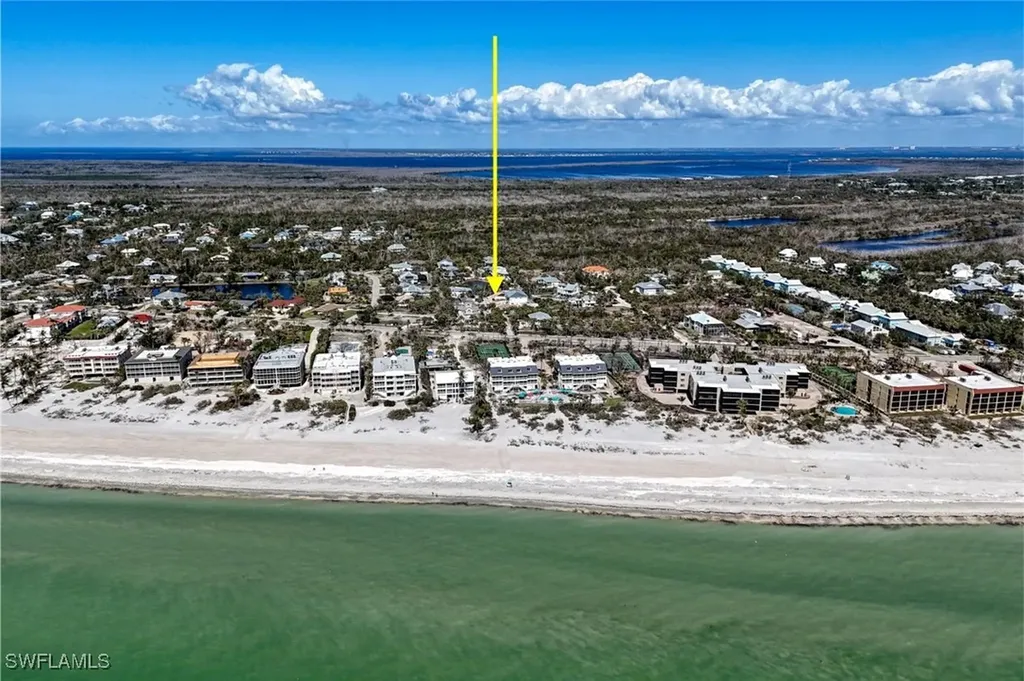 220 Hurricane Lane Sanibel FL 33957