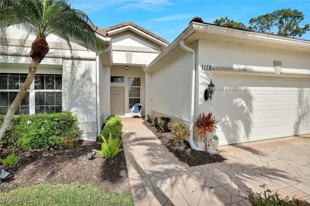 1118 Dorchester Court Naples FL 34104