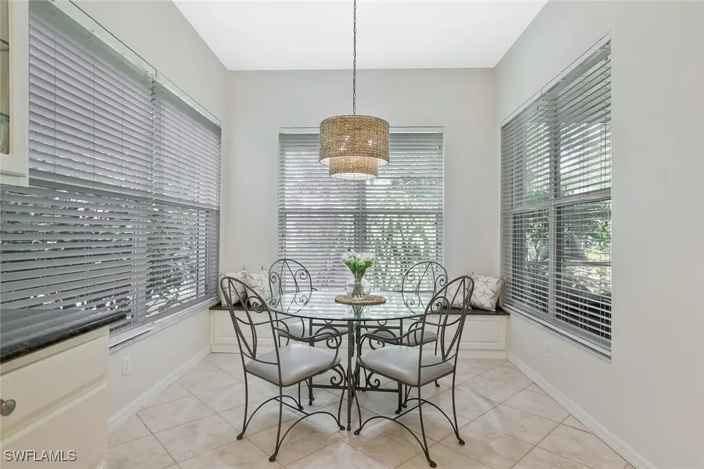 1118 Dorchester Court Naples FL 34104