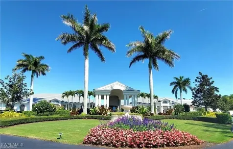 1118 Dorchester Court Naples FL 34104