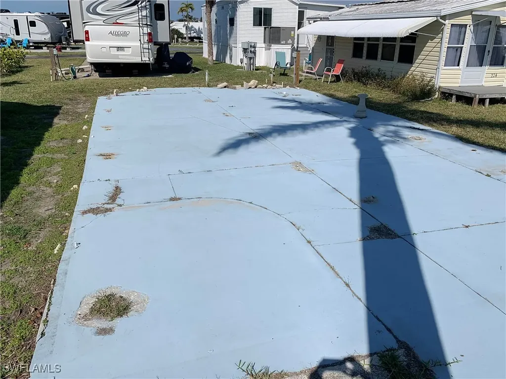 19681 Summerlin #225J Road Fort Myers FL 33908