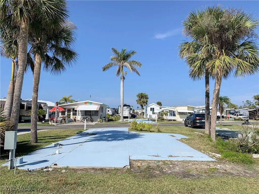 19681 Summerlin #207 Road Fort Myers FL 33908 #207