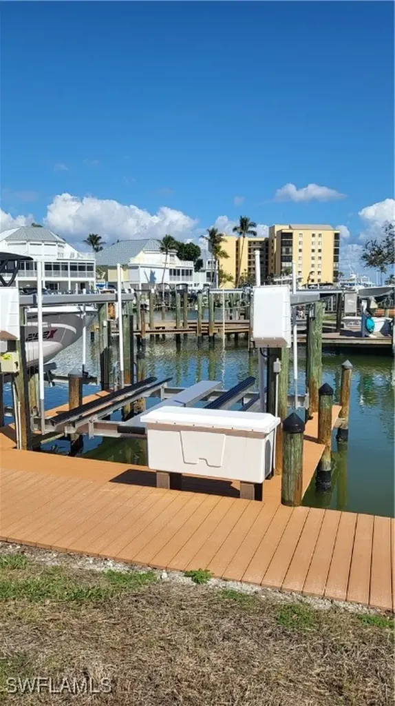 Hibiscus Boat Dock #86 Bay Beach Lane Fort Myers Beach FL 33931