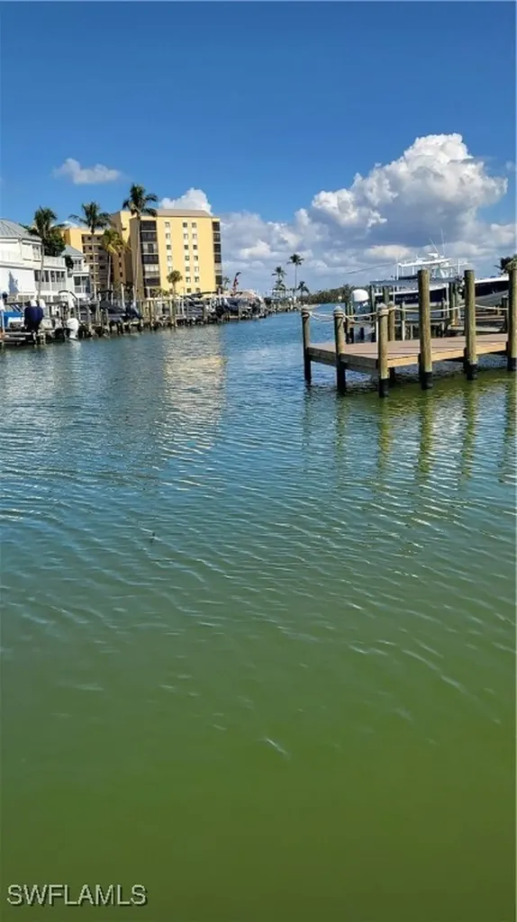 Hibiscus Boat Dock #86 Bay Beach Lane Fort Myers Beach FL 33931
