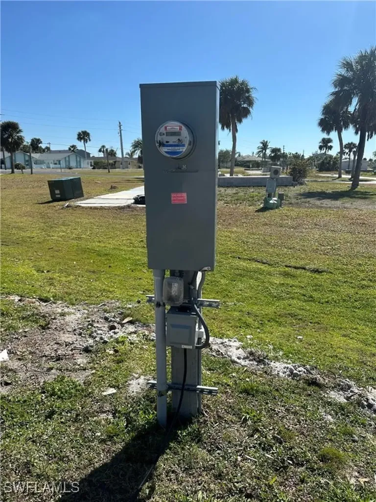 13641 Knot Drive Fort Myers FL 33908