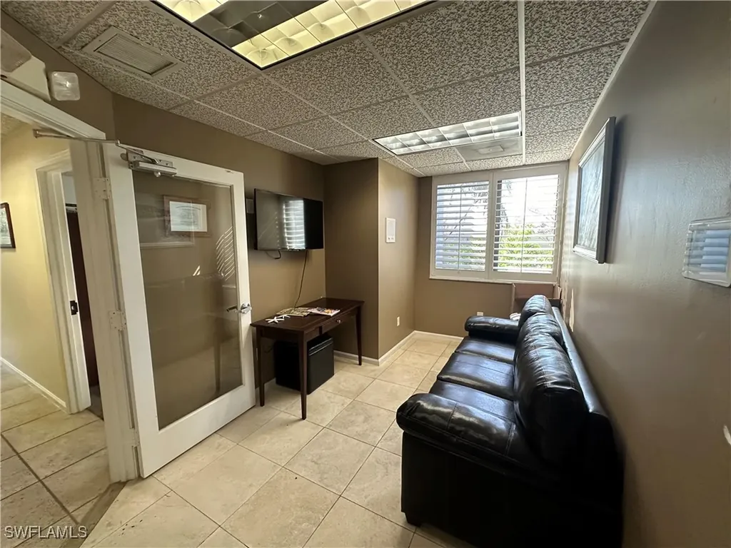 700 11th Street S Naples FL 34102